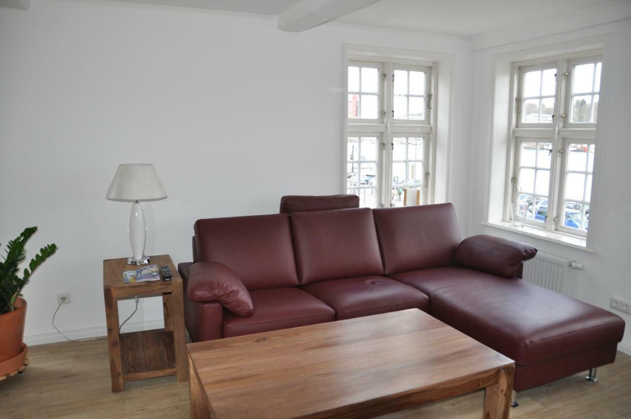 Hafenblick Vom Kapitaenshaus Apartment Flensburg Exterior photo