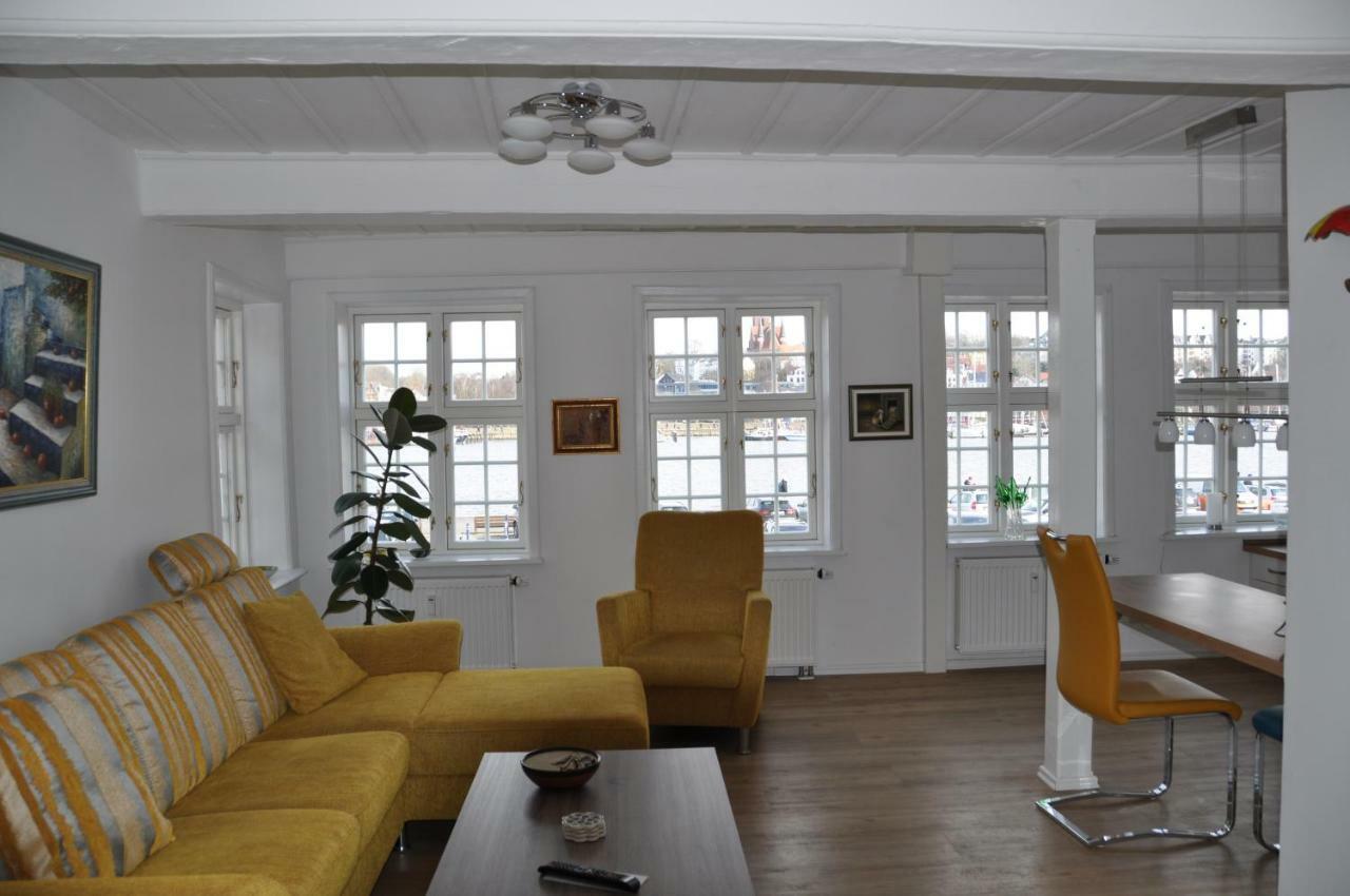 Hafenblick Vom Kapitaenshaus Apartment Flensburg Exterior photo